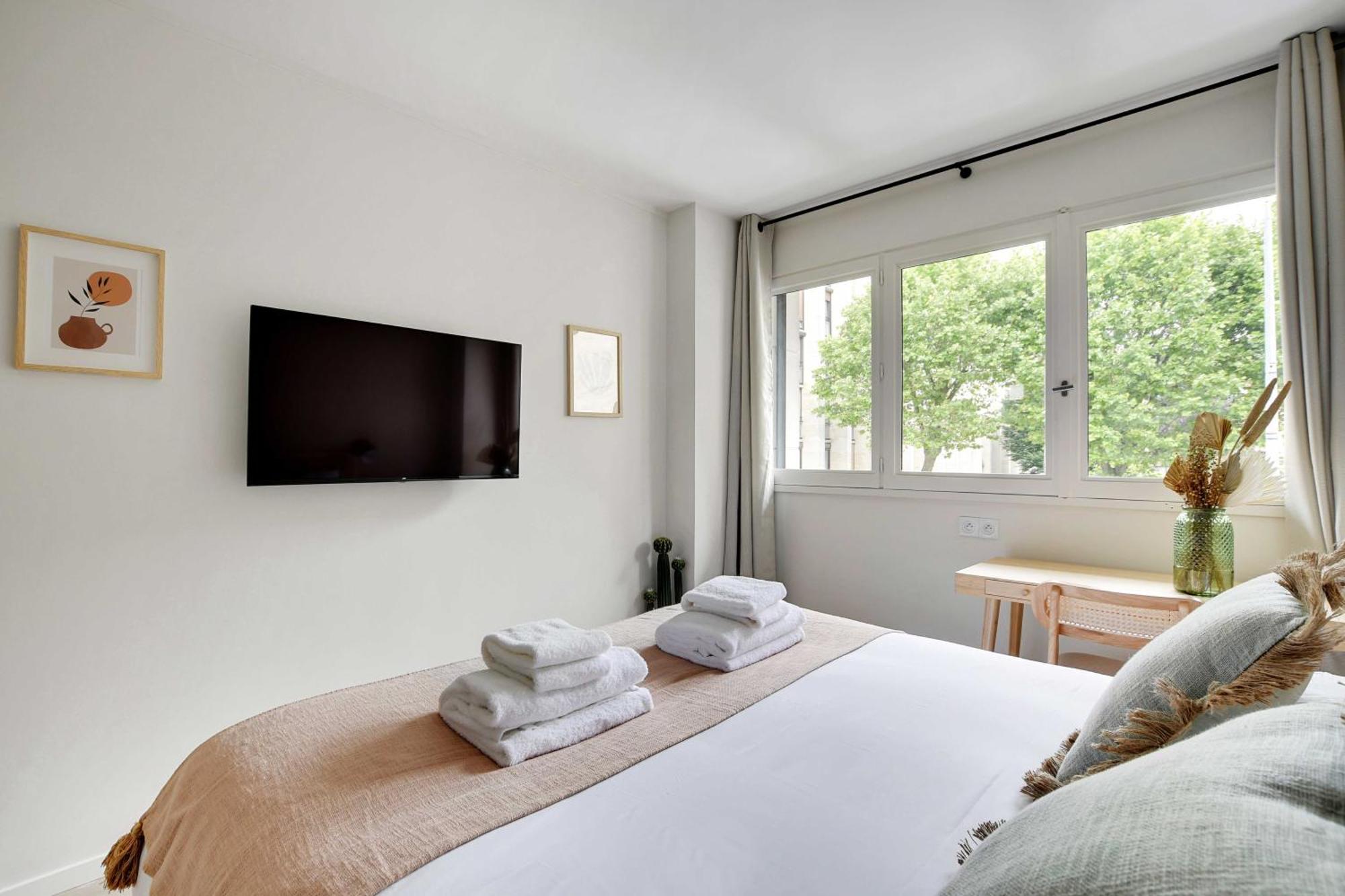 Velizy Apartment *